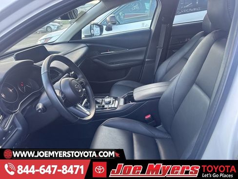 Used 2025 MAZDA CX-30 AWD 2.5 S w/ Preferred Package image 2