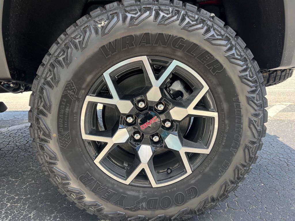 New 2026 GMC Canyon AT4X AWD/4WD image 23