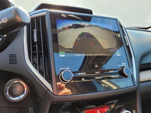 Used 2024 Subaru Forester Limited image 28