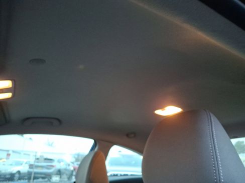 Used 2013 Hyundai Elantra image 21