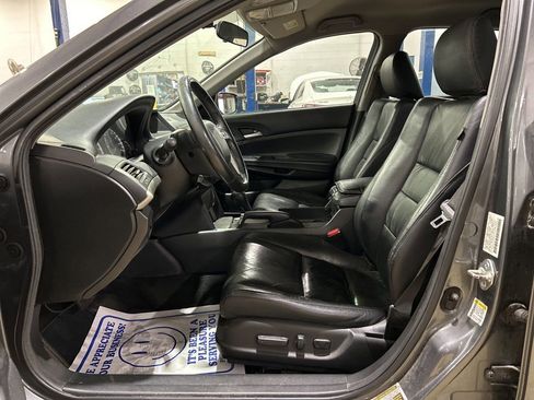 Used 2012 Honda Accord SE image 16