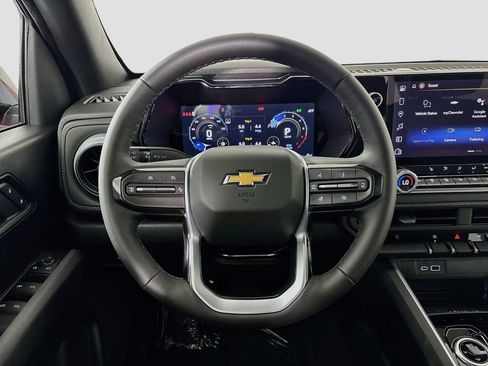New 2026 Chevrolet Colorado LT w/ LT Convenience Package AWD/4WD image 11