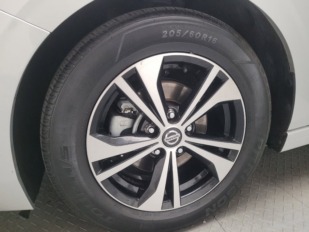 Used 2023 Nissan Sentra SV FWD image 31