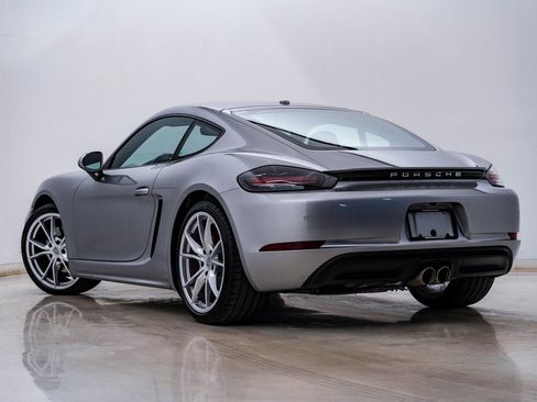 Used 2025 Porsche 718 Cayman S image 3