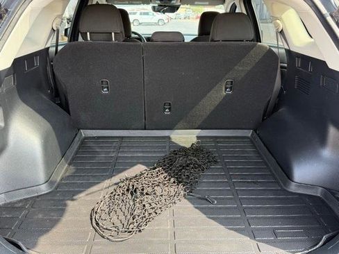 Used 2023 Kia Sportage LX image 14