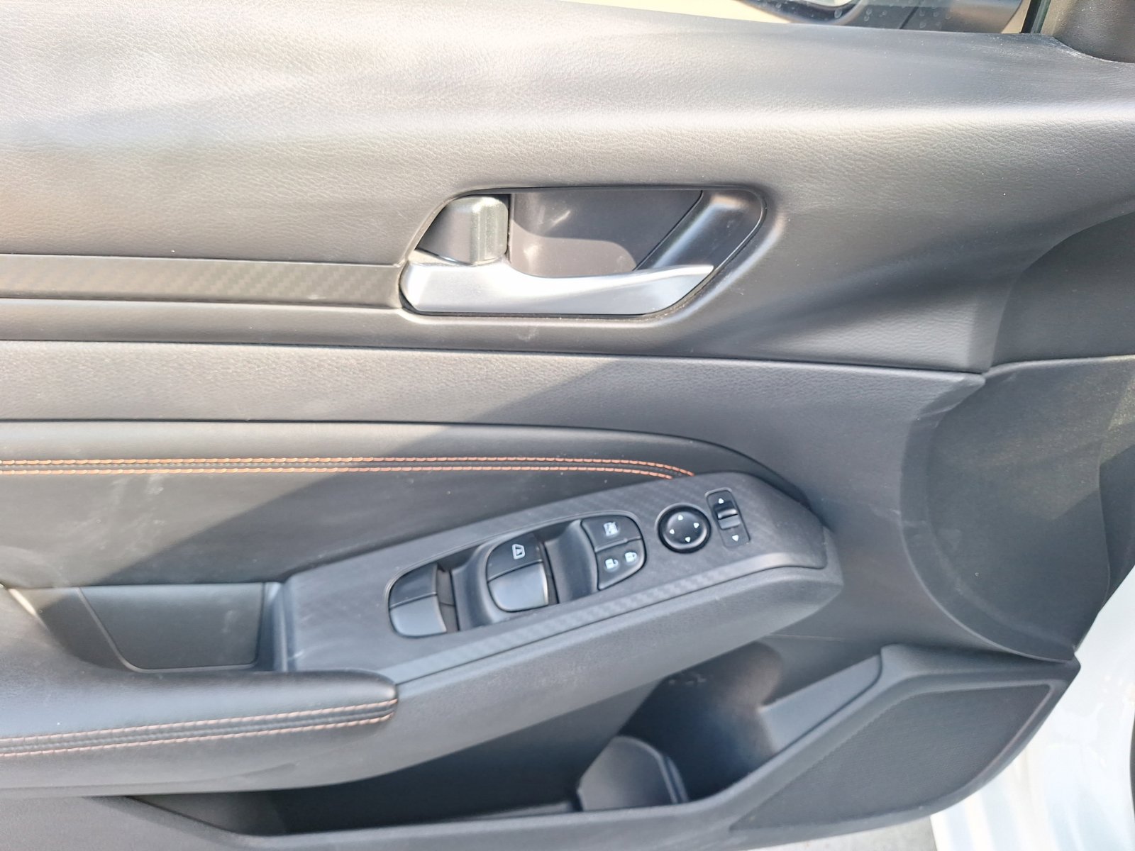 Used 2021 Nissan Altima 2.5 SR FWD image 17
