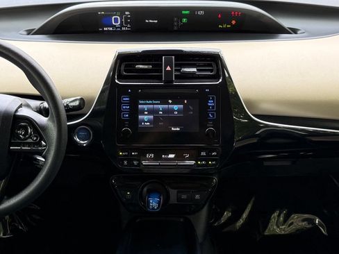 Used 2019 Toyota Prius LE FWD image 26