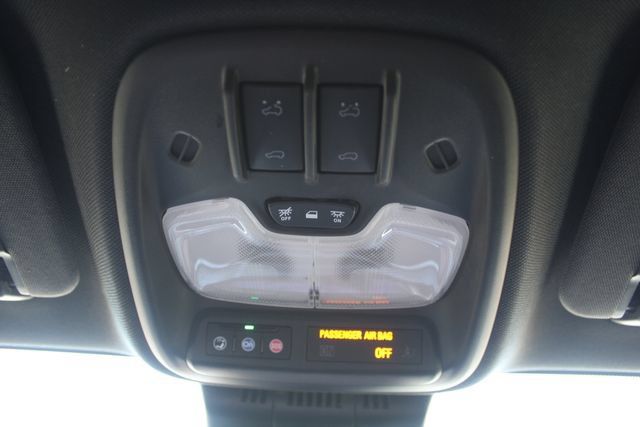 Used 2026 GMC Canyon AT4 w/ Technology Plus Package AWD/4WD image 30
