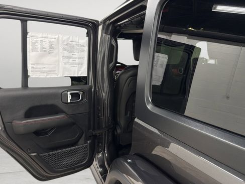 Used 2020 Jeep Wrangler Unlimited Rubicon image 29