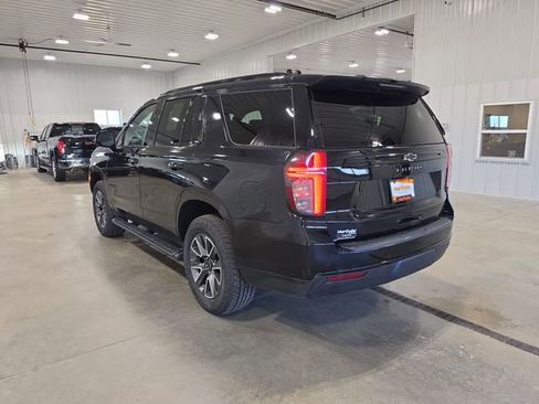 Used 2024 Chevrolet Tahoe Z71 w/ Luxury Package AWD/4WD image 6