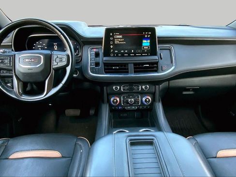 Used 2024 GMC Yukon XL AT4 w/ AT4 Premium Plus Package AWD/4WD image 31
