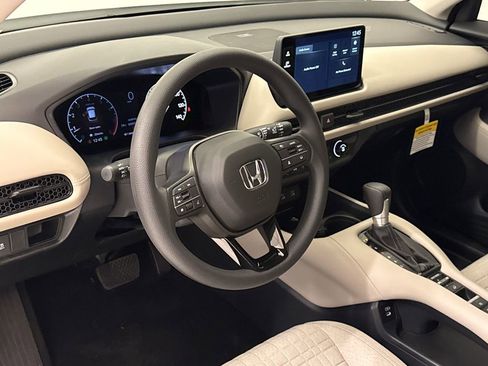 New 2026 Honda HR-V LX image 19