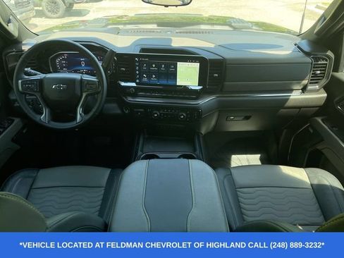 Used 2024 Chevrolet Silverado 2500 ZR2 w/ Technology Package AWD/4WD image 21