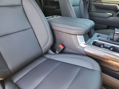 New 2026 Chevrolet Silverado 1500 LT Trail Boss w/ LT Trail Boss Premium Package AWD/4WD image 13