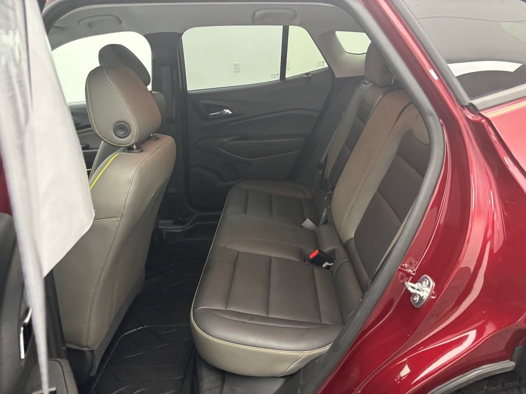 Used 2024 Chevrolet Trax ACTIV w/ Driver Confidence Package FWD image 33