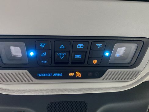 Certified 2025 Ford Expedition Max Active AWD/4WD image 38