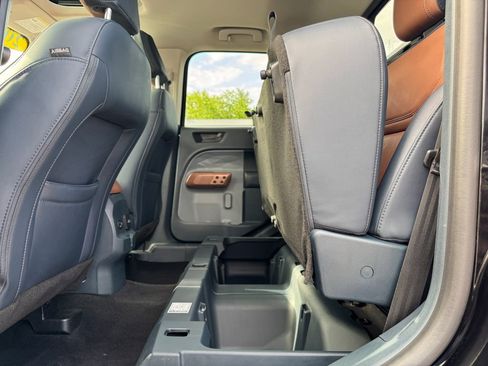 Used 2022 Ford Maverick Lariat w/ Lariat Luxury Package AWD/4WD image 39