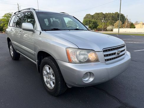 Used 2003 Toyota Highlander 4WD V6 image 3