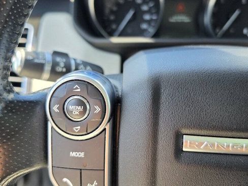 Used 2016 Land Rover Range Rover Sport SE AWD/4WD image 14