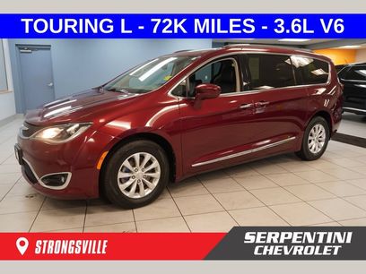 Used 2017 Chrysler Pacifica Touring-L