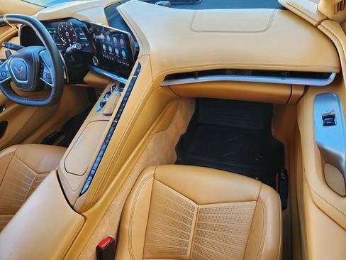 Used 2023 Chevrolet Corvette Stingray Premium Conv w/ Z51 Performance Package image 28