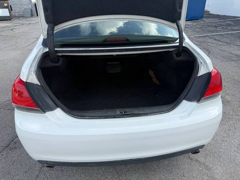 Used 2011 Toyota Avalon Limited FWD image 24