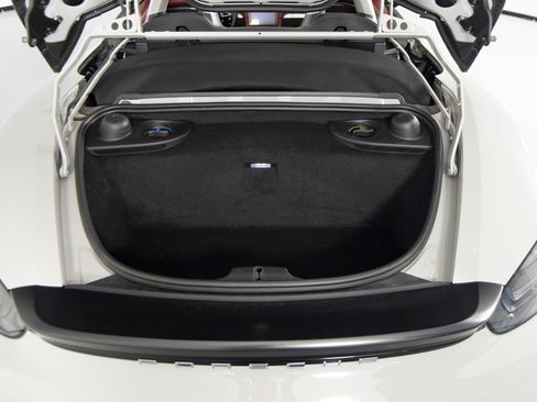 Certified 2021 Porsche 718 Boxster Spyder image 57