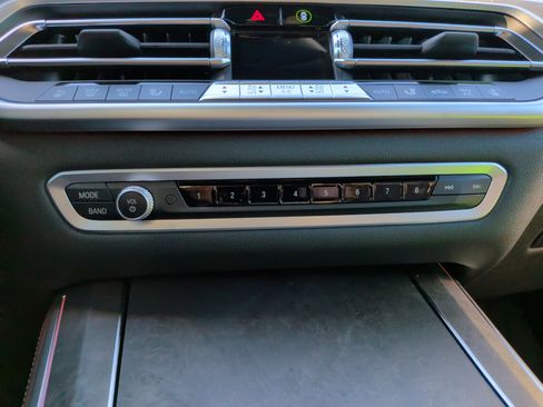 Certified 2022 BMW X5 xDrive40i w/ Executive Package image 21