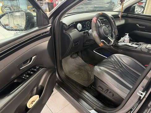 Used 2022 Hyundai Tucson Limited AWD/4WD image 6