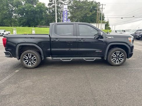 Used 2021 GMC Sierra 1500 AT4 w/ AT4 Premium Package AWD/4WD image 4