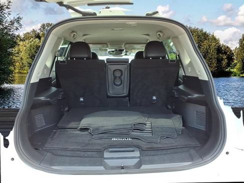 Used 2020 Nissan Rogue SL AWD/4WD image 27