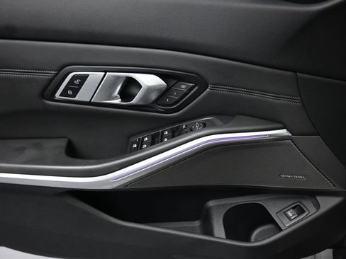Used 2023 BMW M3 Competition RWD image 10