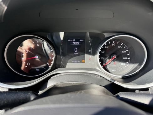 Used 2021 Jeep Compass Sport w/ Cold Weather Group image 19