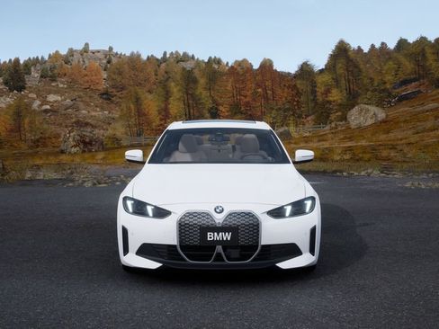 New 2026 BMW i4 eDrive40 w/ Premium Package image 3