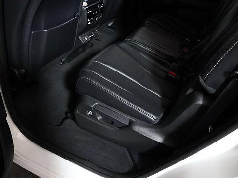 Certified 2022 Acura MDX SH-AWD w/ Technology Package image 30
