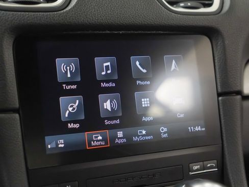 Certified 2025 Porsche 718 Cayman S image 28