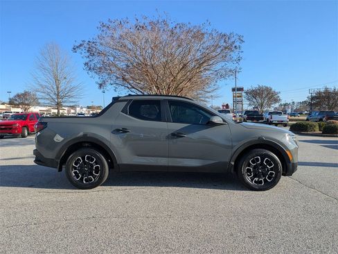 Used 2024 Hyundai Santa Cruz SEL w/ Activity Package image 9