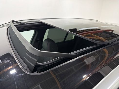 Used 2026 BMW X5 xDrive40i w/ Premium Package image 24