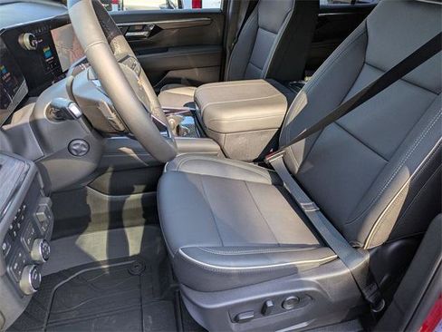 New 2025 Chevrolet Tahoe Premier image 11