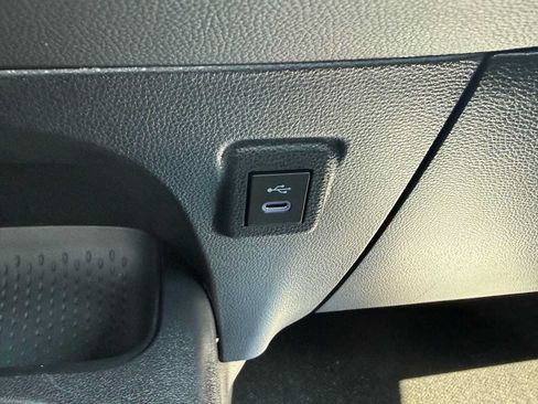 Used 2024 Toyota Corolla LE FWD image 29