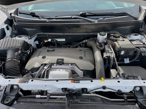 Used 2020 Chevrolet Equinox Premier w/ Premier Redline Edition image 29