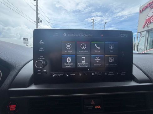 Used 2025 Honda Pilot Touring image 25
