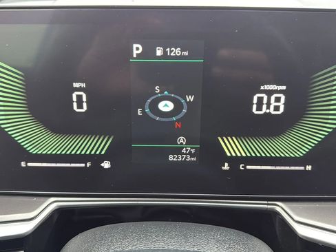 Used 2024 Kia Sorento S image 16