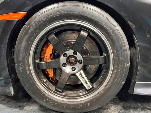 Used 2019 Nissan GT-R Premium w/ Premium Interior Package image 32