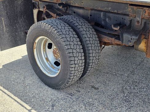 Used 2016 Ford F350 XL w/ Power Equipment Group AWD/4WD image 13