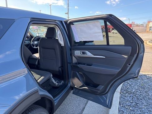 New 2026 Ford Explorer Active image 24