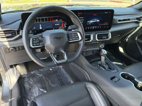 Used 2024 Ford Mustang GT Premium image 10