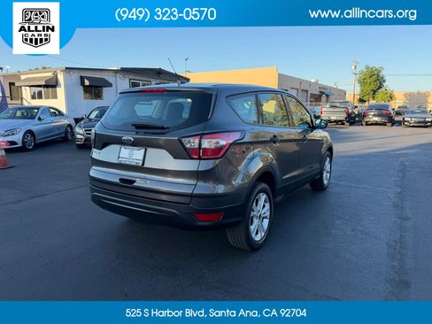 Used 2018 Ford Escape S FWD image 4