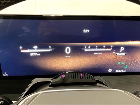 Used 2025 INFINITI QX80 Sensory image 27