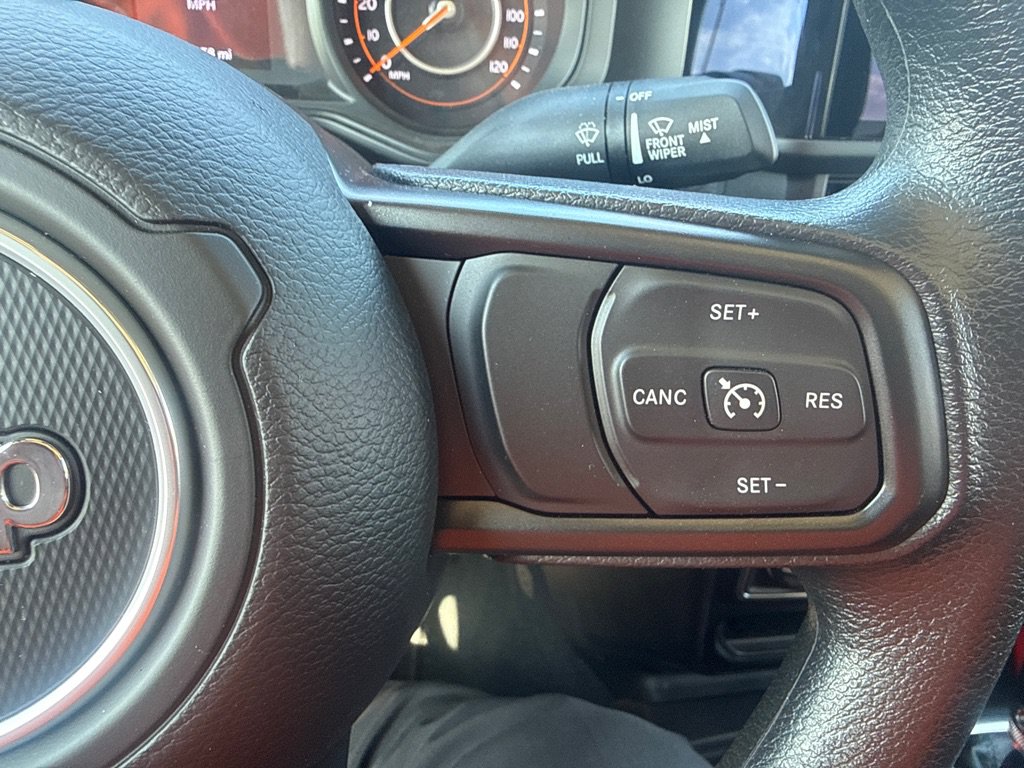 Used 2024 Jeep Gladiator Sport AWD/4WD image 26